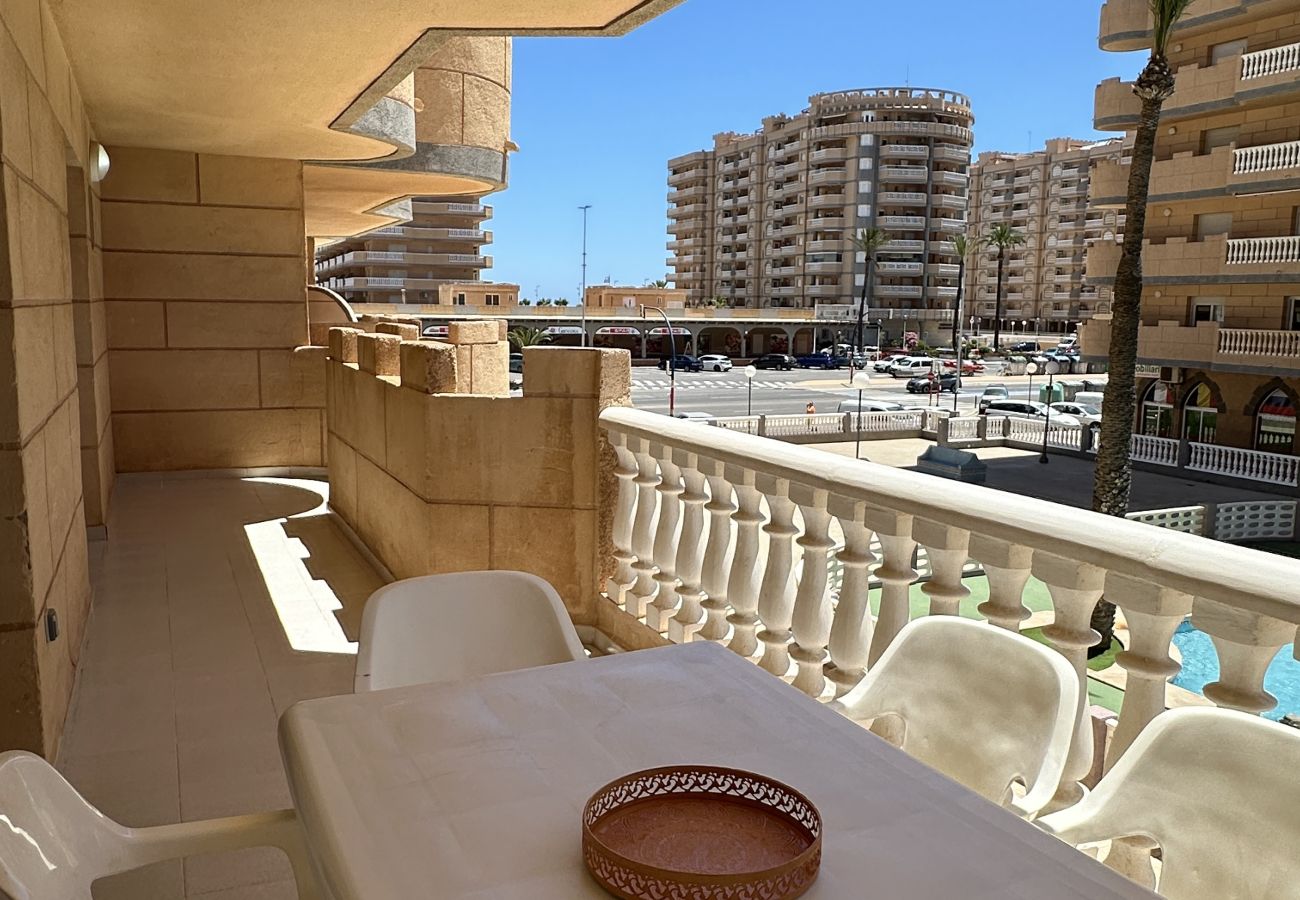 Apartamento en La Manga del Mar Menor - Castillo de Mar 1B - La Manga By WATERMELON