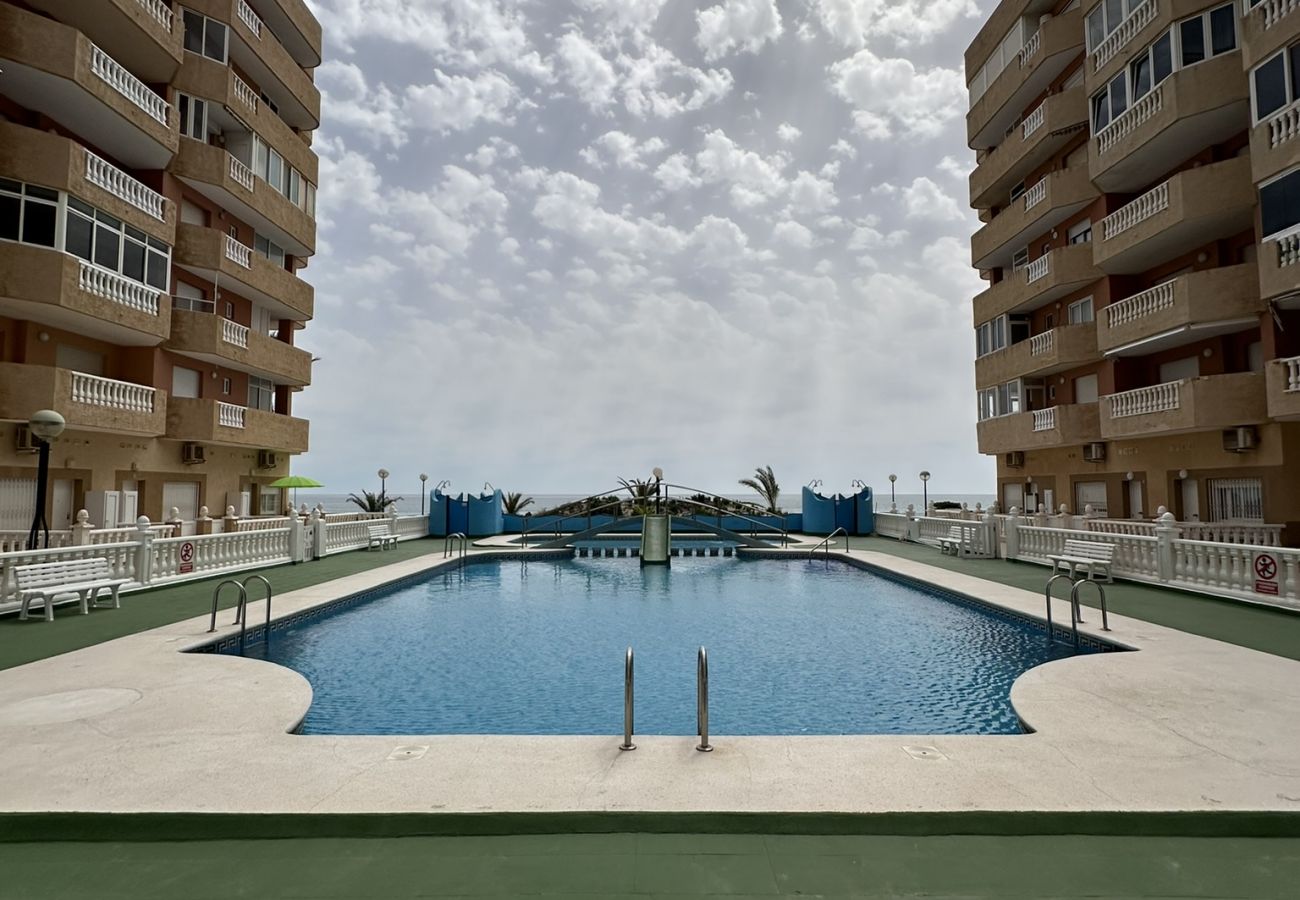 Apartamento en La Manga del Mar Menor - Hawaii V 3C - La Manga By WATERMELON