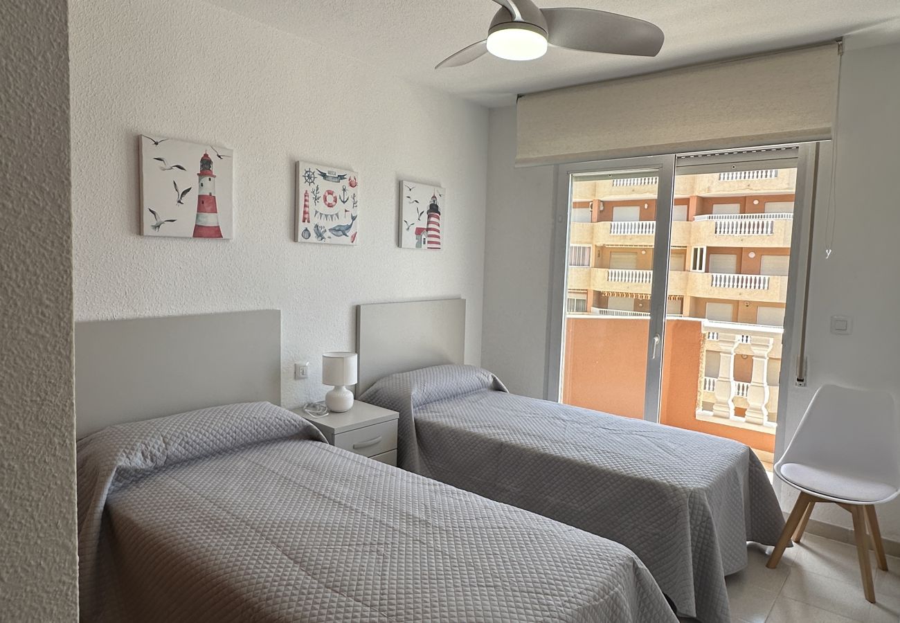 Apartment in La Manga del Mar Menor - Hawaii V 16B - La Manga By WATERMELON